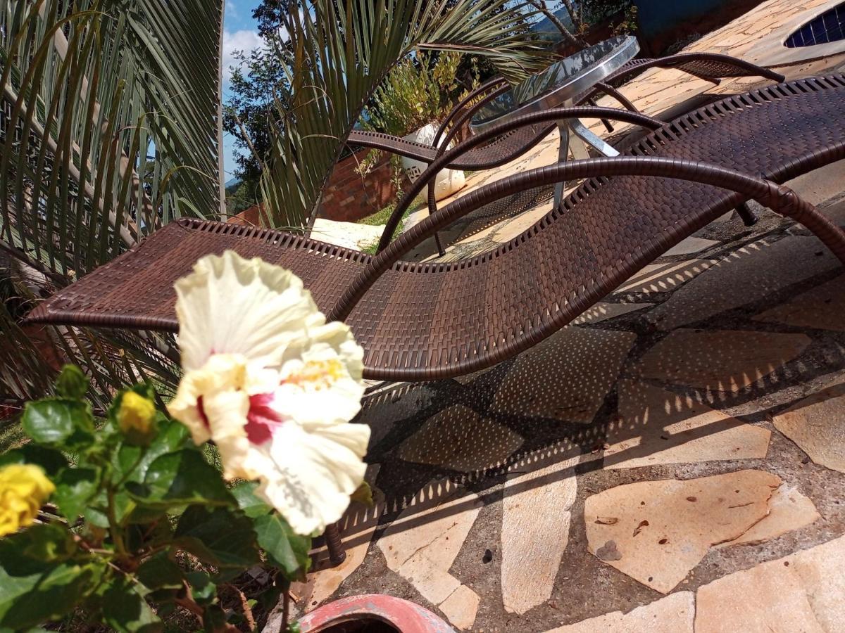 Chacara Vila Geovana Suites Pirenopolis Luaran gambar